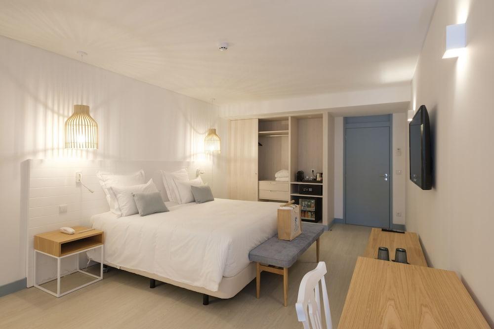มาลิบู ฟอซ โฮเต็ล แอนด์ เรสเทอรองต์ Hotel ฟิเกราดาฟอซ ภายนอก รูปภาพ A room at the hotel