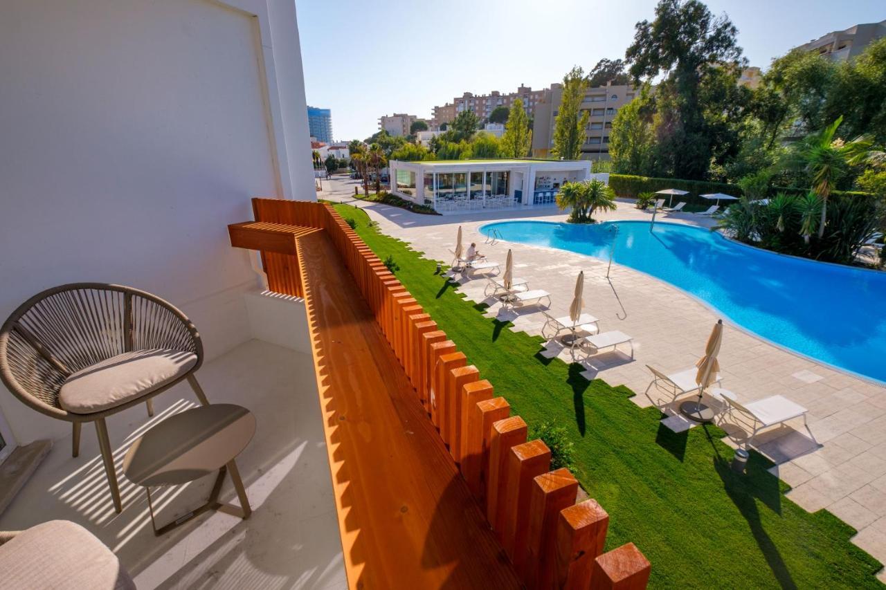 มาลิบู ฟอซ โฮเต็ล แอนด์ เรสเทอรองต์ Hotel ฟิเกราดาฟอซ ภายนอก รูปภาพ The swimming pool at the hotel